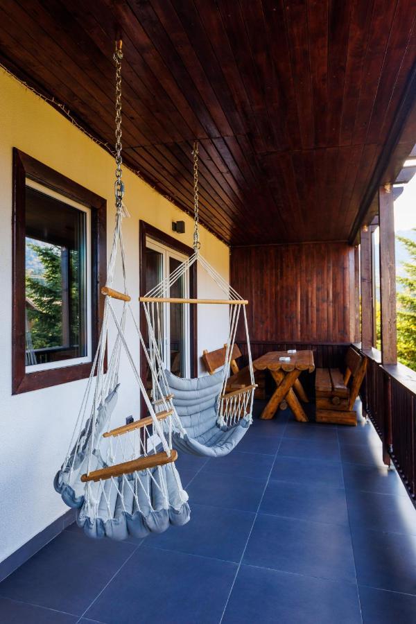 The Bear House 2 Villa Busteni Exterior photo
